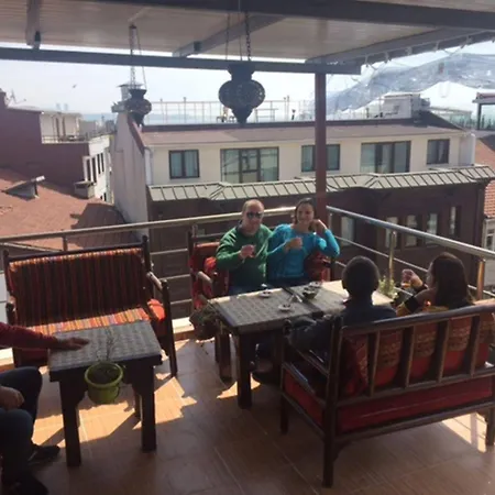Otel Turgut 2*