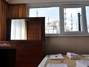 Turgut Hotel 3*