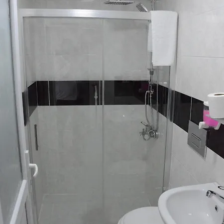 Turgut Hotel 3*