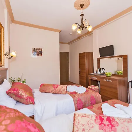 Turgut Hotel Istanboel